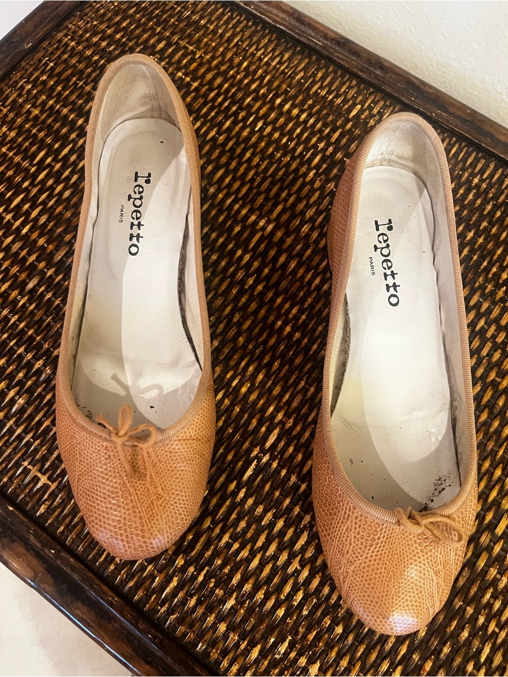Repetto Women's Tan Leather Ballet Flats